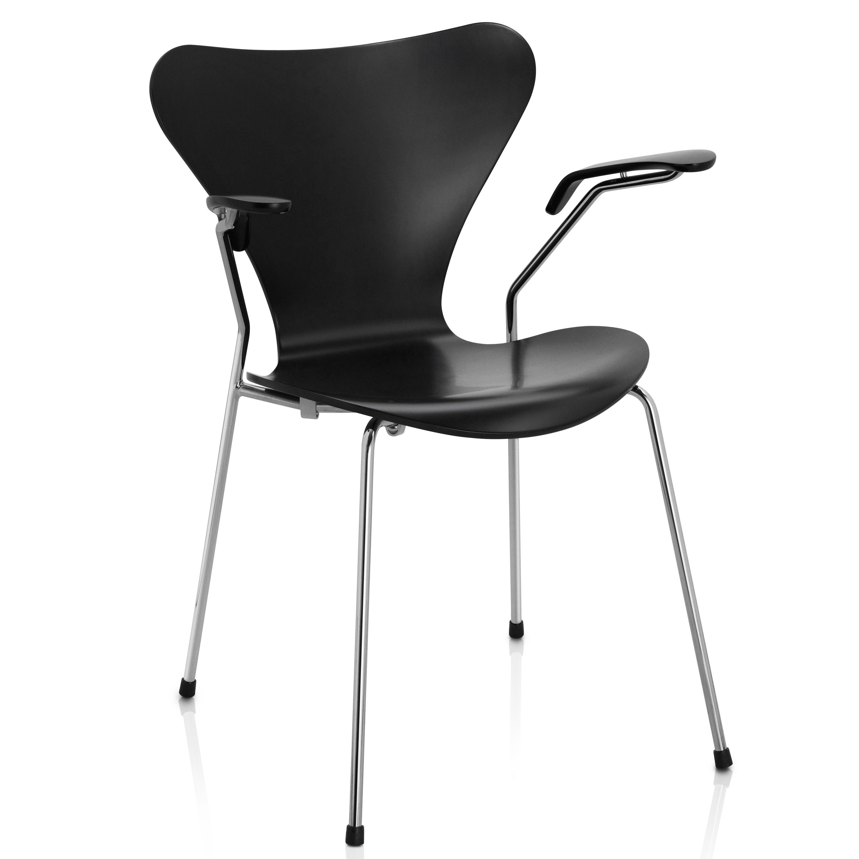 Fritz Hansen Vlinderstoel Series 7 stoel met armleuningen gelakt, zwart |  Flinders