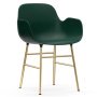 Form Armchair stoel met messing onderstel groen