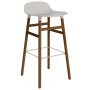 Form Barstool barkruk 75cm met walnoten onderstel warm grijs