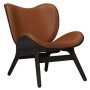 A Conversation Piece Low fauteuil zwart eiken, leer Cognac